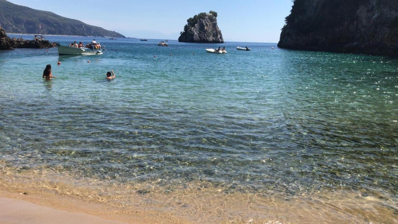 Hotel Locanda Dei Trecento Sapri Buitenkant foto